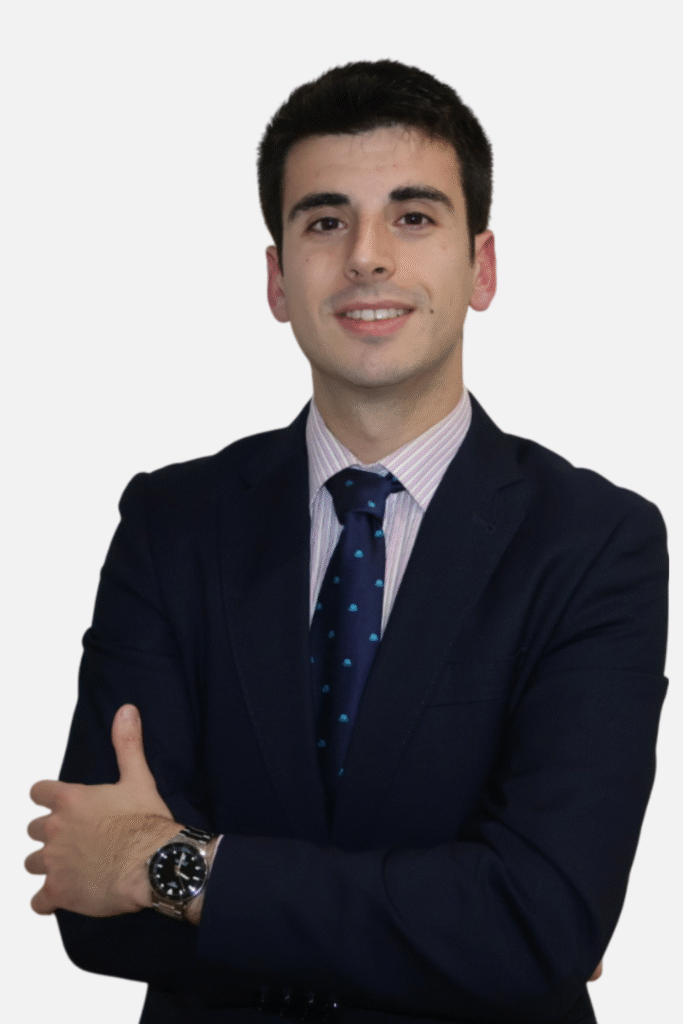 Enrique Requejo Fotografía del abogado responsable en la sección Sobre RH Abogados.